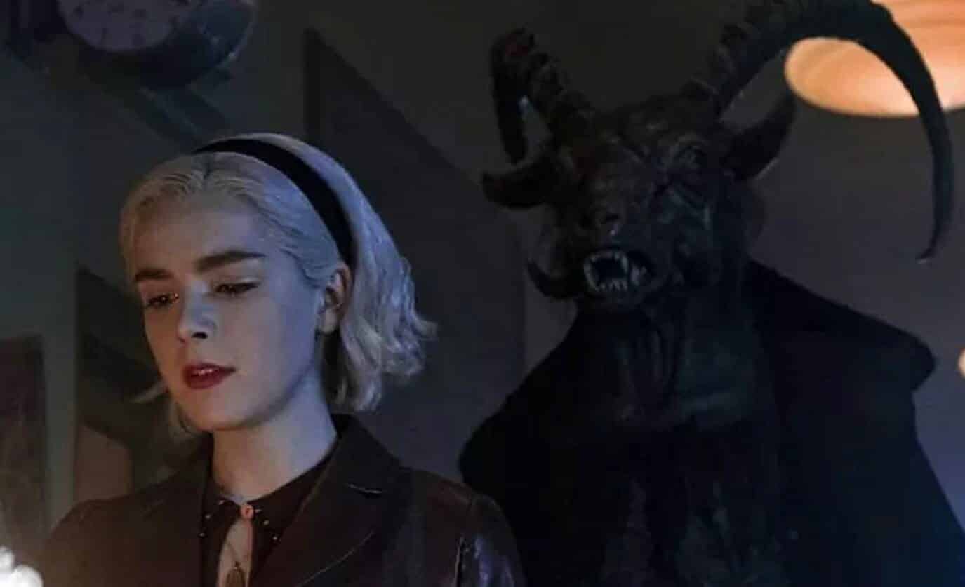 Chilling Adventures Of Sabrina Czesc 2 'Chilling Adventures Of Sabrina' Season 2 First Look Revealed