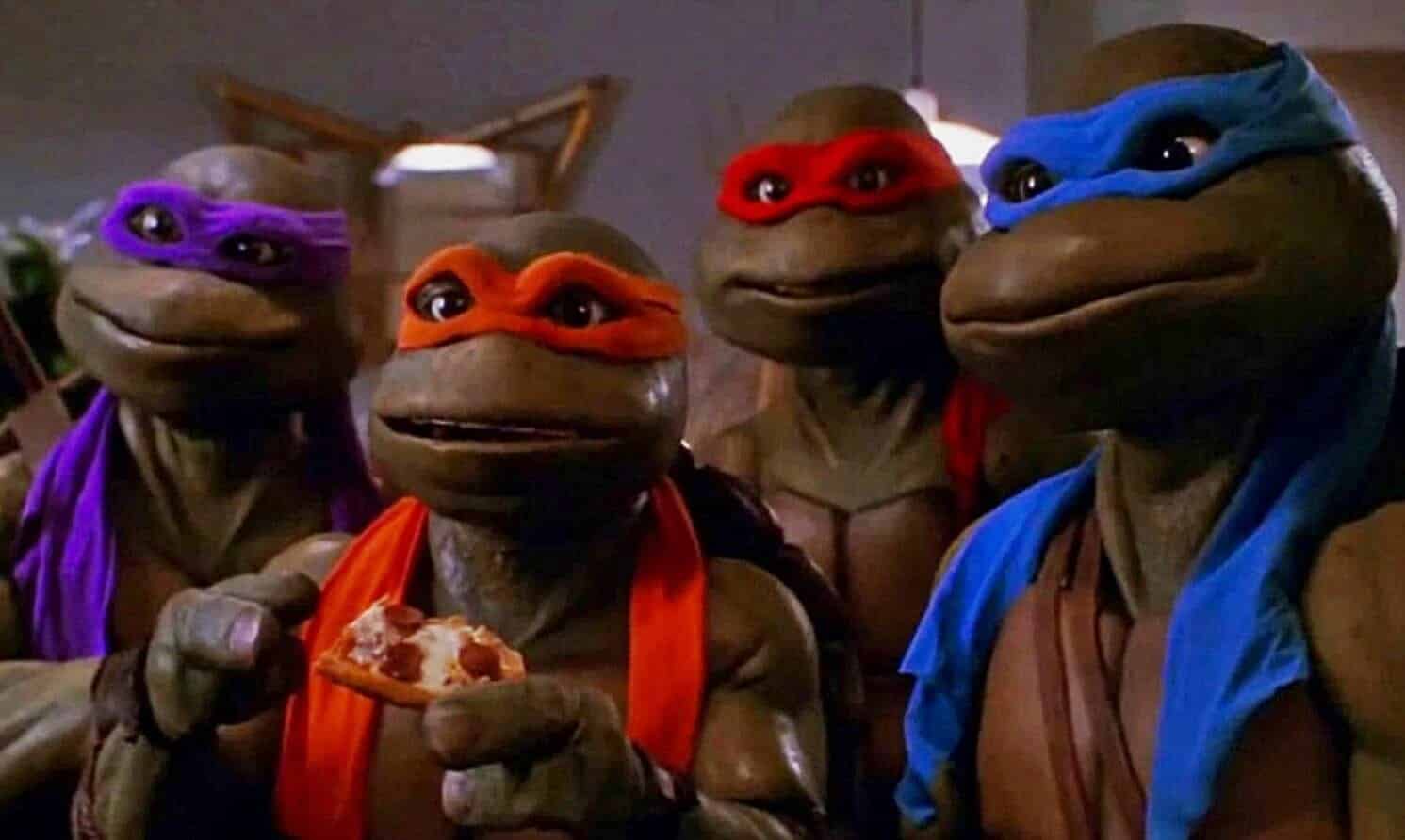 Terrifying 'Teenage Mutant Ninja Turtles' Movie Costume Feature Is  Impossible To Unsee