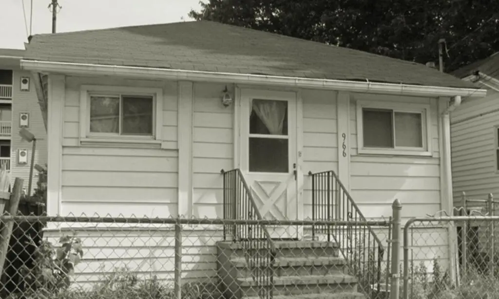 The Most Haunted House In America Is Apparently In Connecticut – And Still Standing haunted house connecticut