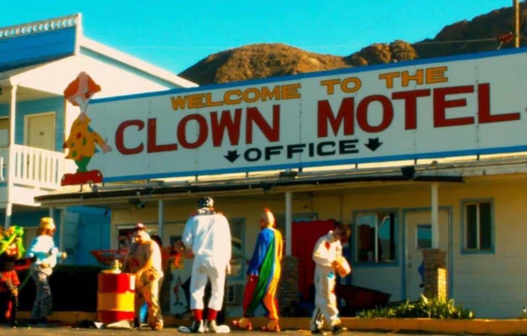 clown motel haunted