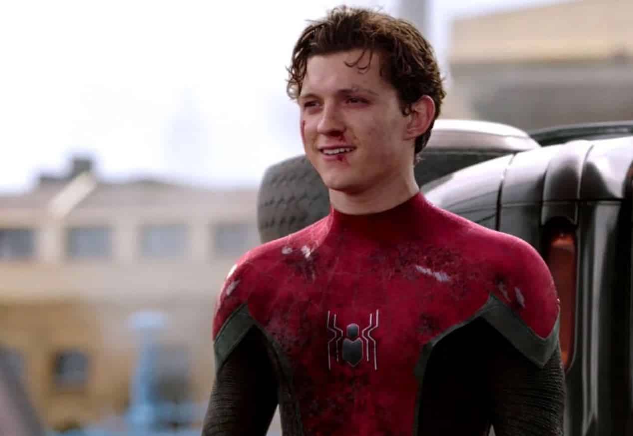 'Spider-Man: No Way Home' Cast Photo Reveals A Bruised & Beaten Peter