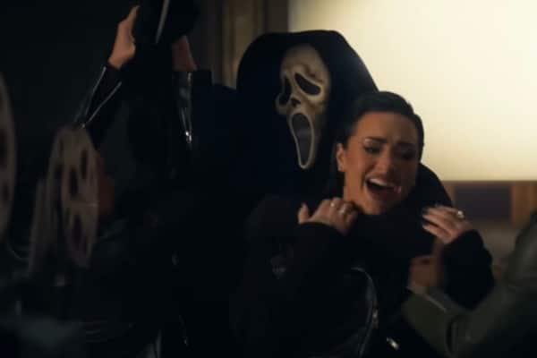 demi lovato scream vi still alive