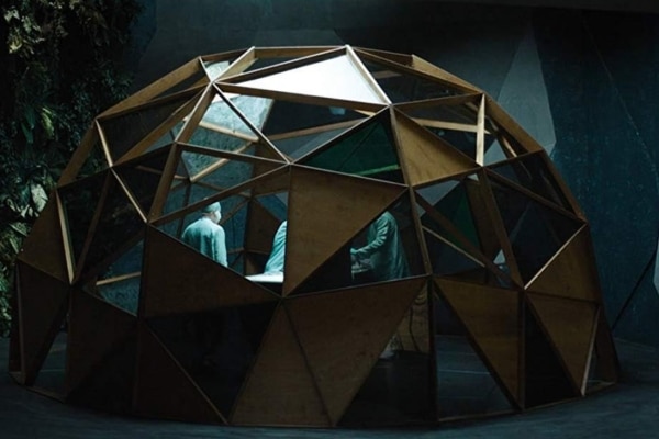 Underrated Sci-Fi Movie Dominates Netflix Streaming netflix sci-fi movie upgrade