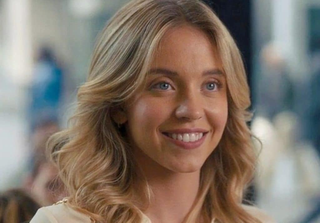 Sydney Sweeney Stuns In Blue Bikini Photo sydney sweeney